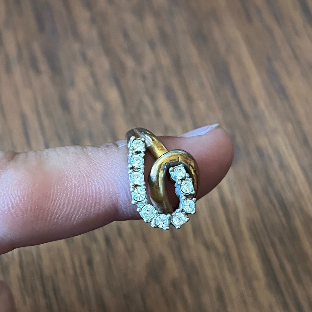COPY - Vintage Womens costume jewelry ring